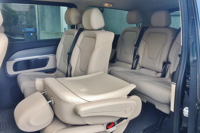 TRANSFER, LUXURY VAN 1-7 PAX: Bergen airport transfer - Practical Information on Booking and Luggage