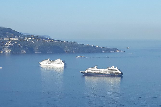 Transfer Naples Sorrento plus Pompeii or vice versa - Key Points