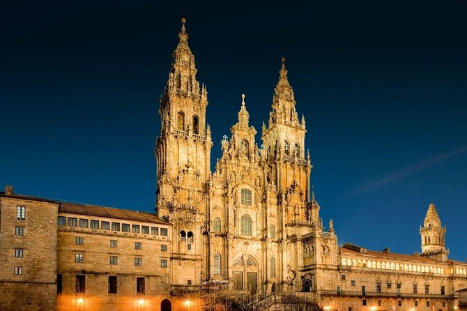 Transfer Porto - Santiago de Compostela - Key Points