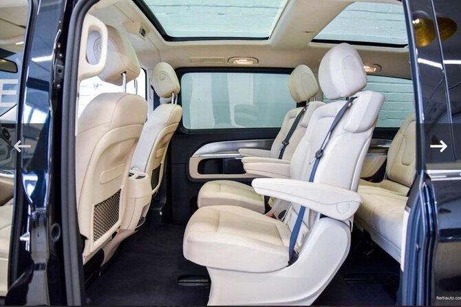 Transfer Private Stockholm VIP Service - The Experience with The Guide Father