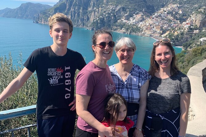 Transfer Rome to Sorrento Private Mercedes - The Sum Up: A Comfortable and Reliable Ride to Sorrento