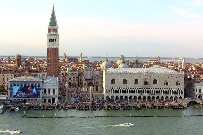 Transfer services from Venice to Florence or Bellagio or Como. - Pickup and Assistance in Venice