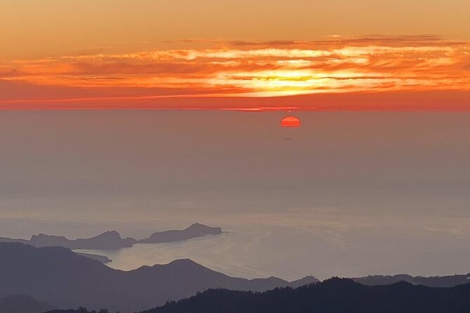 Transfer Sunrise Self-Guided Hike Pico do Arieiro - Physical Requirements and Accessibility