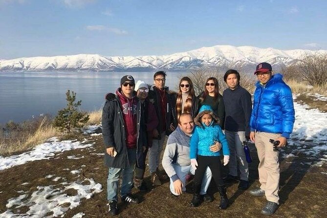 Transfer Tbilisi to Yerevan with 2 sightseeing stops - Experienced and Knowledgeable Drivers