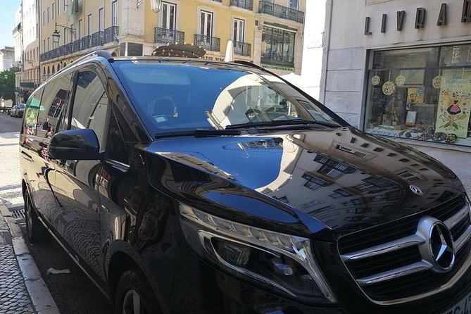 Transfer to Lisbon from Porto with stop in Fátima or Coimbra (1hour) - Who Will Appreciate This Service Most