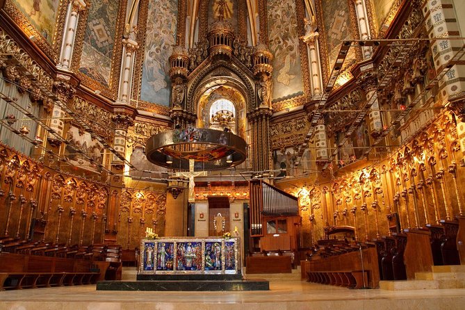 Transfer to Montserrat Monastery from Barcelona - Enjoy Scenic Views and Hiking Opportunities