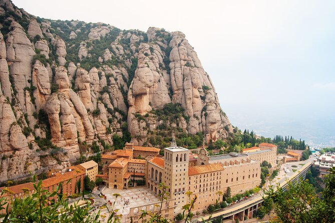 Transfer to Montserrat Monastery from Barcelona - Special Timing to Beat the Crowds and See Sunrise