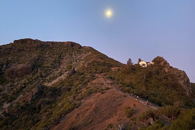 Transfer to Picos da Madeira - Pico do Arieiro and Pico Ruivo - Convenient Transportation and Small Group Experience