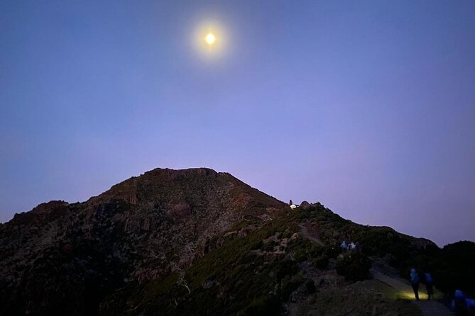 Transfer to Picos da Madeira - Pico do Arieiro and Pico Ruivo - What’s Included and What’s Not