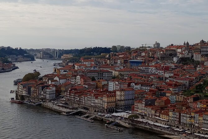 Transfer to Porto with Óbidos, Nazaré and Aveiro - The Experience of a Private, Customized Journey