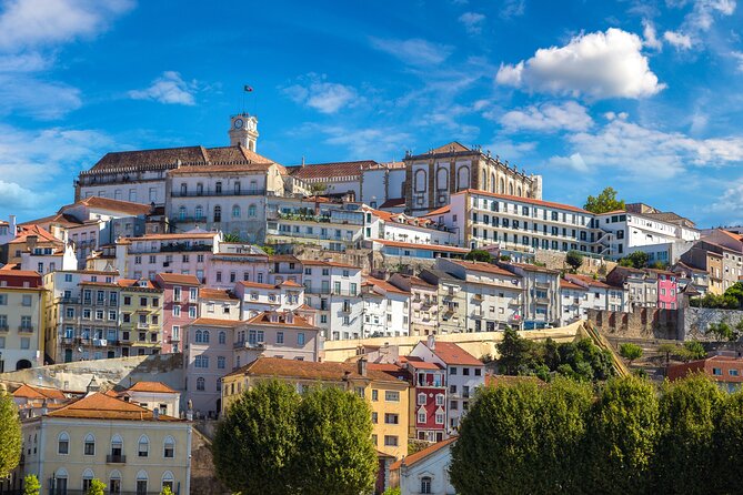 Transfer Tour Lisbon/Porto with 2 stops options Óbidos, Nazaré, Fátima, Coimbra - Pacing and Timing of the Stops