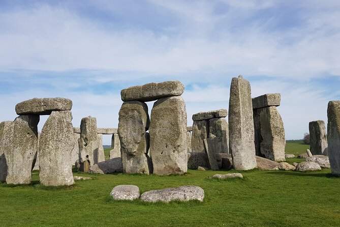 Transfers between Southampton and London via famous attractions - Your Pick of Famous Attractions Along the Route