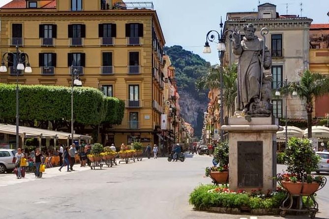 Transfers From Naples Airport Or Train Station To Sorrento - Why Choose This Transfer Over Alternatives?