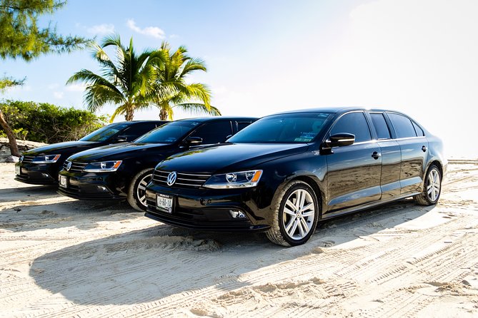 Transfers in Luxury Sedan from Cancun Airport - Key Points