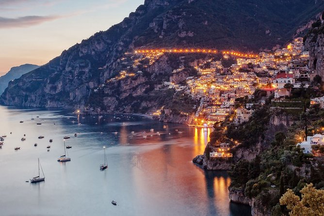 TRANSFERS PRIVAT from Naples to Positano - Easy Transfer from Naples Airport or Cruise Port to Positano