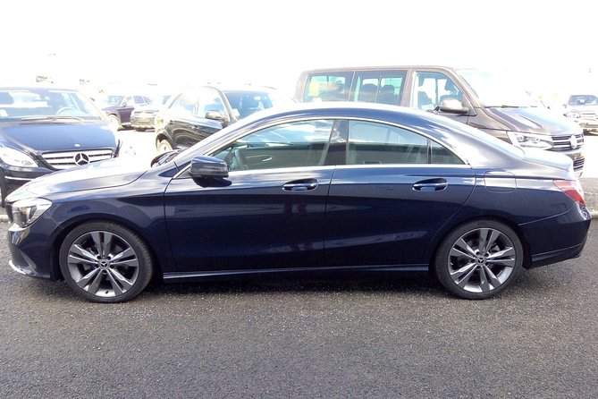 Transfers Private: Paris-Aéroports/Paris-Disneyland, France - Efficient and Comfortable Private Transfers in Paris for Up to 3 People