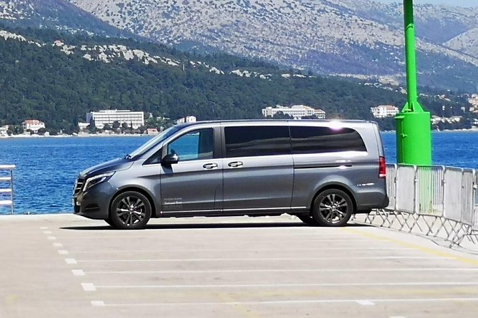 Transfers up to 3 persons to or from Dubrovnik airport to Dubrovnik - Convenient and Private Transfers for Up to 3 People in Dubrovnik