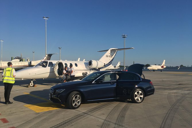 Transfers up to 3 persons to or from Dubrovnik airport to Dubrovnik - The Benefits of a Prebooked Transfer Over Taxis or Rideshares