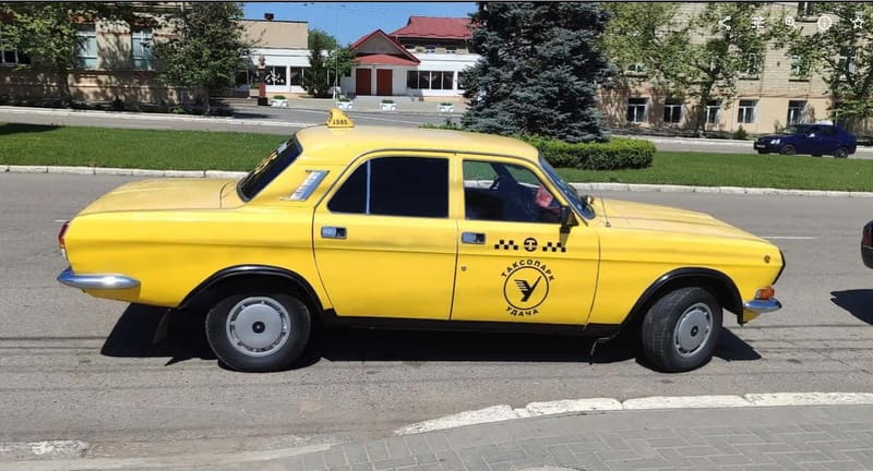 Transnistria Tour from Chisinau Explore Soviet Time Capsule - The Fortress of Historical Significance in Tighina