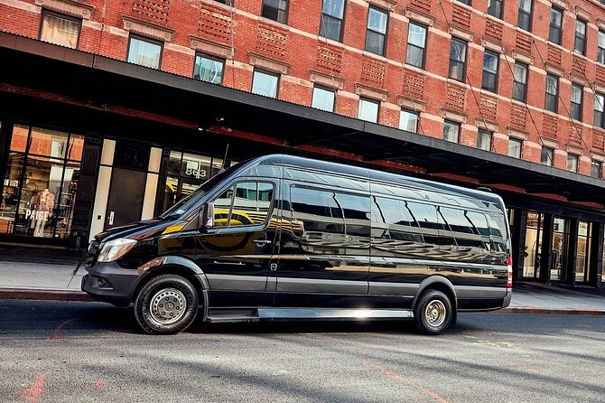 Transportation in New York City - Reliable NYC Transportation for Groups Up to 14 at $285