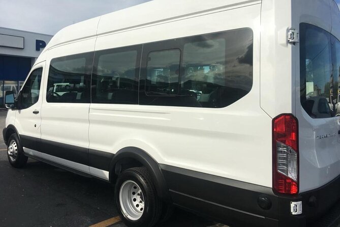 Transportation Service Miami Hotel / Port of Miami - Miami International Airport - Efficient and Affordable Transport from Miami Hotels or Ports to Miami International Airport