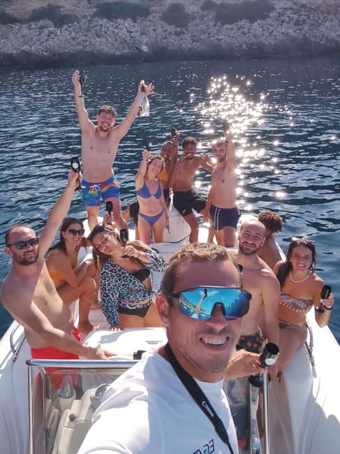 Trapani: favignana and levanzo boat tour - Exploring the Egadi Islands: Favignana and Levanzo