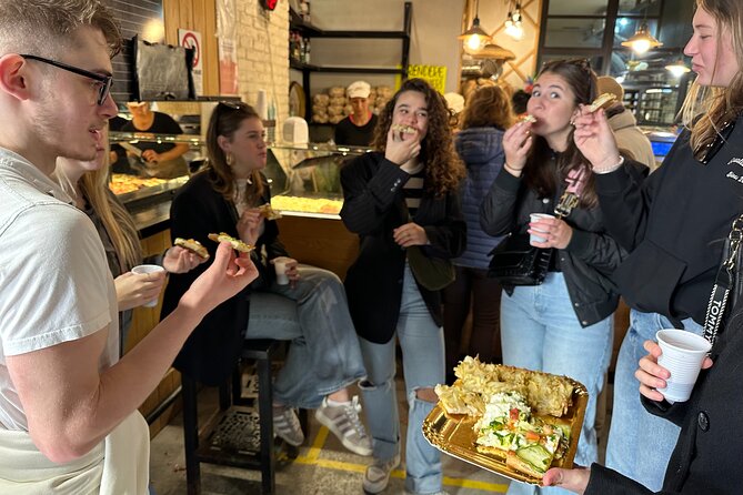 Trastevere Guided Walking Street Food Tour in Rome - The Personal Touch of a Knowledgeable Guide