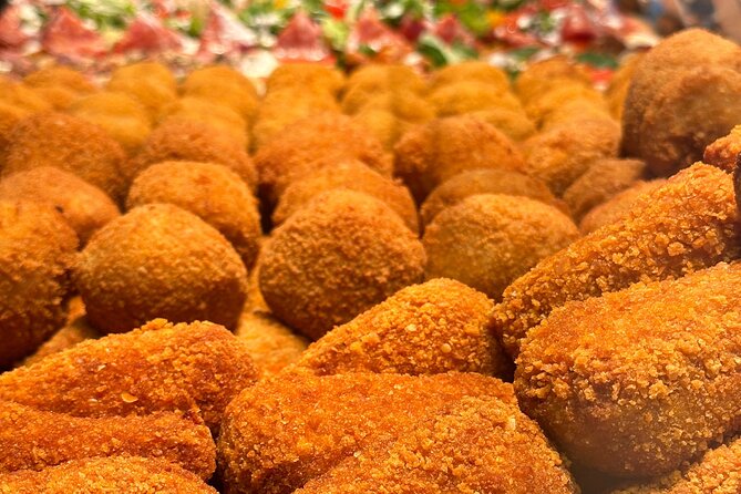 Trastevere Rome Street Food Tour, Small Group - Street Food Classics and Final Sweet Treats