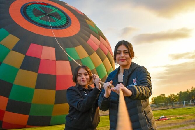 Travel by Hot Air Balloon, Teotihuacán Pyramids and Lunch - The Hot Air Balloon Flight Over Teotihuacán Pyramids