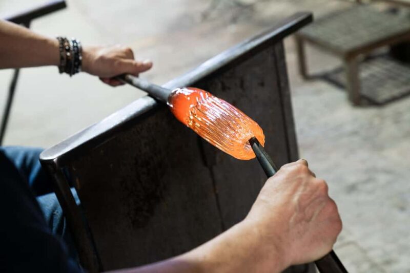 travel through time in Murano with a historic Venetian boat - Key Points