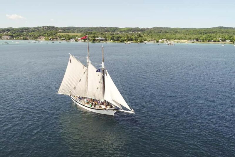 Traverse City: Morning Sail with Local Anishinaabe Guide - Key Points