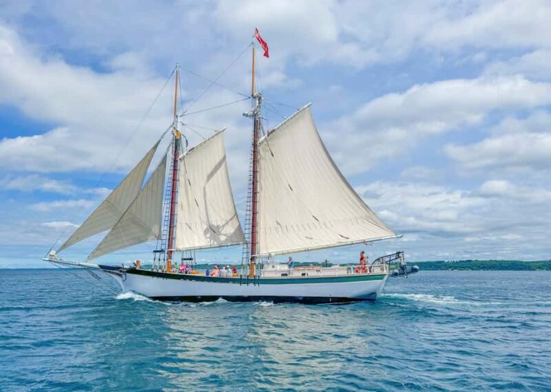 Traverse City: Morning Sail with Local Anishinaabe Guide - Grand Traverse Bay: Scenic Views and Sailing on the Biggest Schooner
