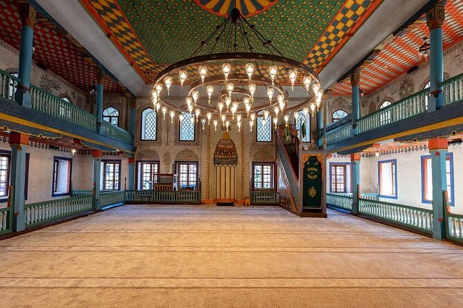 Travnik, Jajce & Pliva Lakes Day Tour From Sarajevo (fees Incl.) - The Scenic Beauty of Pliva Lakes and Water Mills