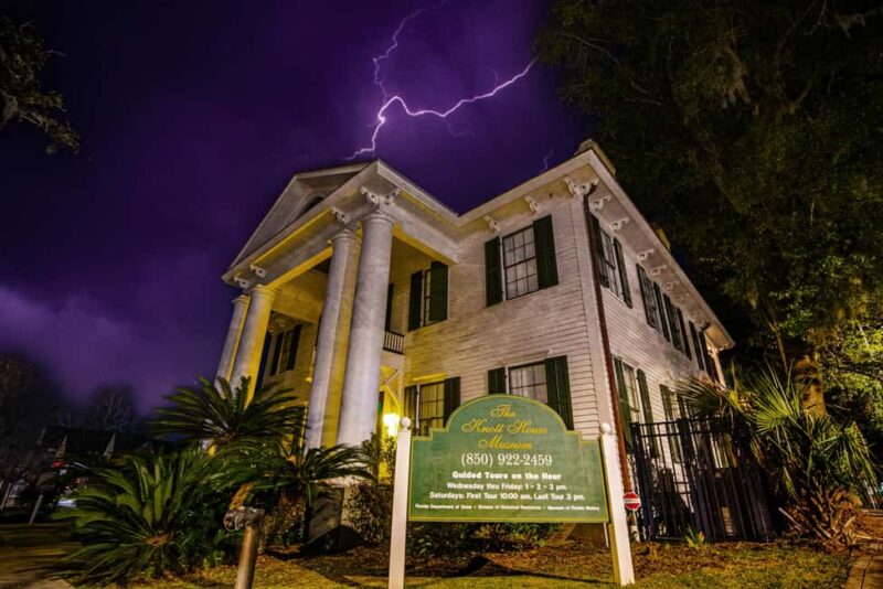 Treacherous Tallahassee Ghost Tours - Discover the Spooky Side of Tallahassee with a 1-Hour Ghost Tour