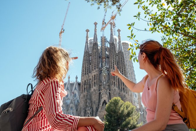 Treasures of Barcelona: Private Gaudi Walking Tour - Practical Details: Booking, Timing, and Accessibility
