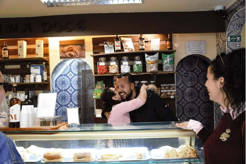 Treasures of Lisboa : Alfama Food Tour with 18 Tastings - Spirits and Special Liquors at a Cozy Spot