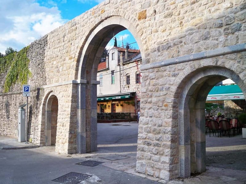 Trebinje Tour with Luxury Transportation and Wine Tasting - Exploring Trebinje’s Old Town and Modern Charm