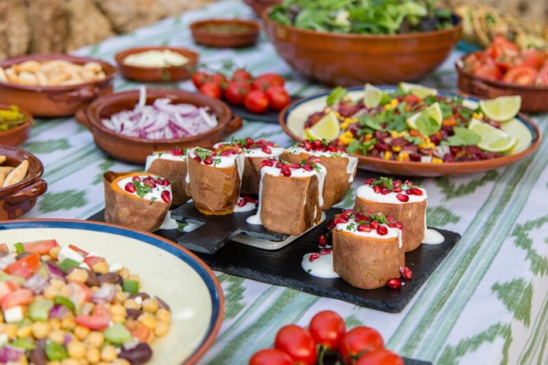 Treurer: Mediterranean barbecue Night - The Mediterranean BBQ Dinner: Meat, Salads, and Sauces