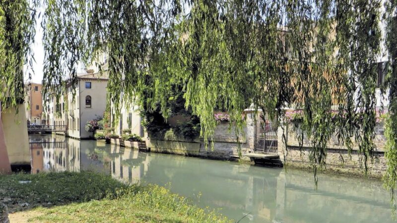 Treviso: Hidden Places Walking Tour - Key Points