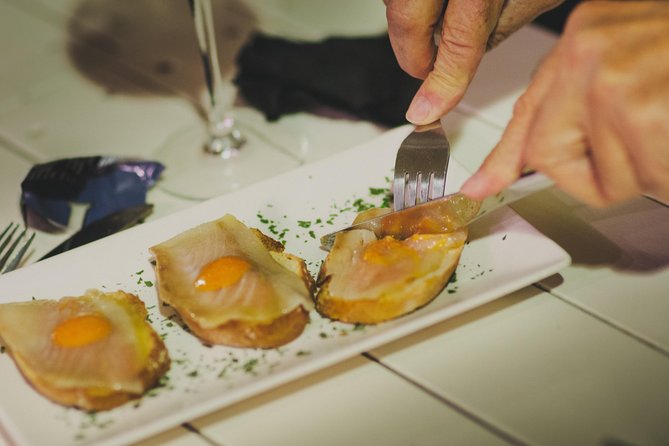 Triana Gourmet Tapas Tour in Seville - Exploring Triana’s Artistic Streets and Riverfront Views
