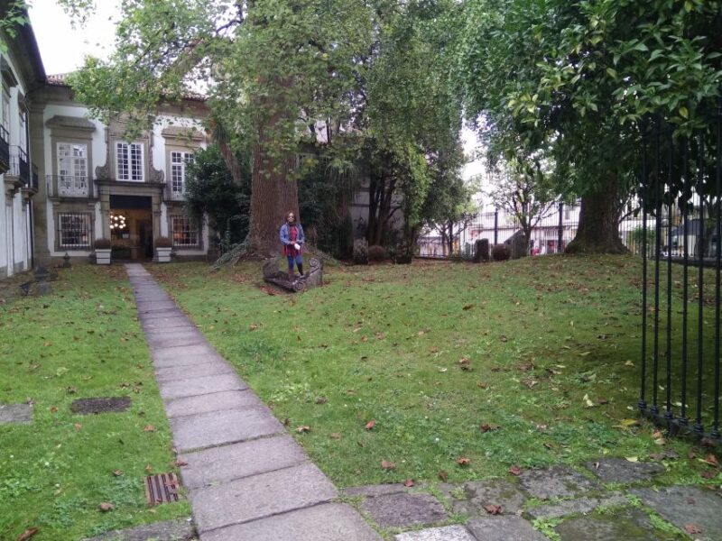 Triangle of Faith / Braga's religious route - from Porto - Discovering Braga Cathedral’s Inner Workings