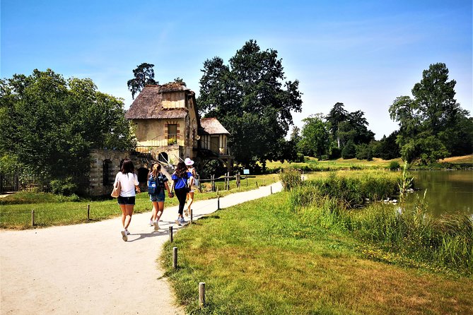 Trianon and the Queen's Hamlet at Versailles with private guide - The Experience of a Small Group