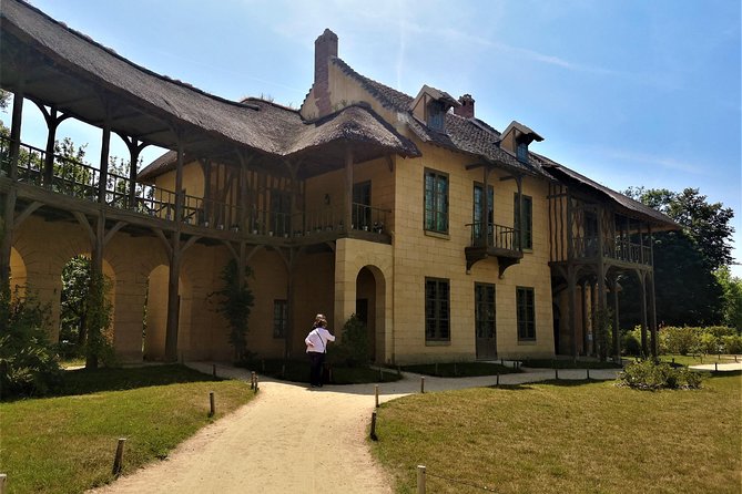 Trianon and the Queen's Hamlet at Versailles with private guide - Enhancing Your Versailles Visit with This Tour