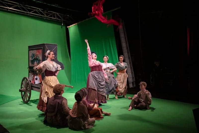 Trianon Theater: The Room of Wonders entrance ticket - Potential Limitations and Considerations