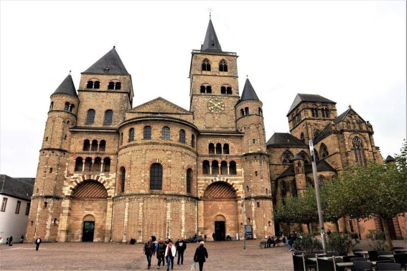 Trier: Private Walking Tour with a Local Guide - Walking Through the Main Market and Market Cross