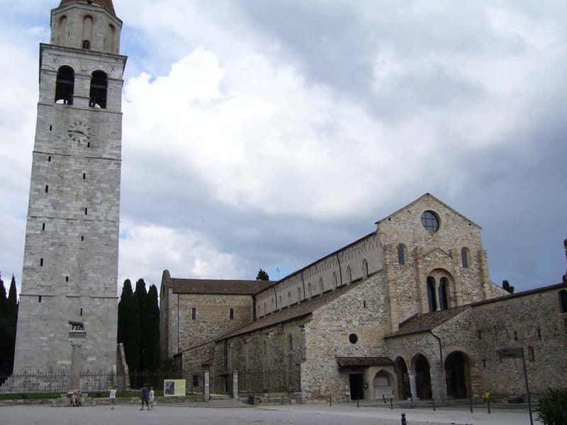 Trieste, Aquileia and Grado: Full-Day Bus Tour - Logistics and Comfort in a 8-Hour Guided Tour