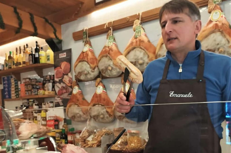 Trieste: Guided Foodie Walking Tour - Meet Passionate Guides with Local Expertise