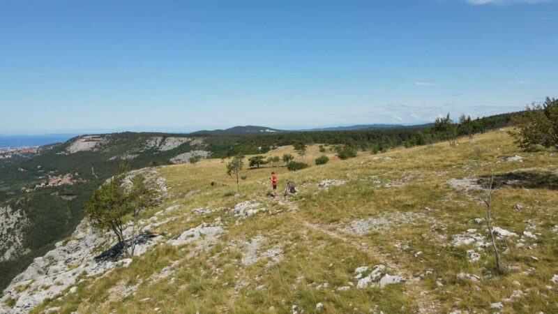 Trieste: Plateau Walking Tour with Drone Footage - Expert Guidance on Drone Filming and Video Tips
