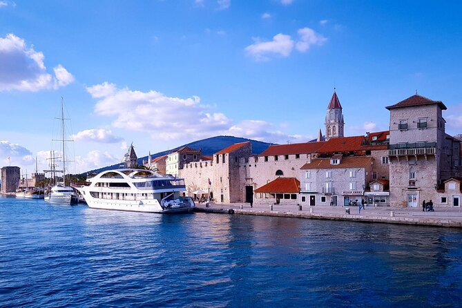 Trogir History and Culinary Small Group Tour from Split and Trogir - The Guide: Knowledgeable and Friendly