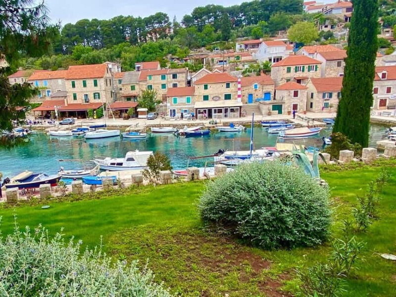 Trogir: Private speedboat tour to Blue Lagoon and 3 Islands - Swimming and Snorkeling at the Blue Lagoon